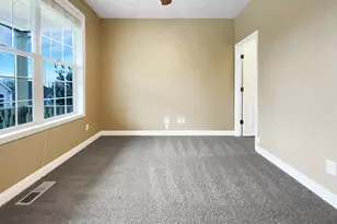 15516 SE Evergreen Dr, Portland, OR 97236 - Photo 19