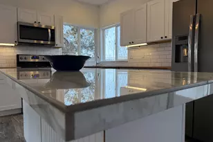 61142 Brookhollow Dr, Bend, OR 97702 - Photo 5