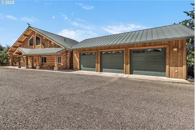 89112 Skyhigh Dr, Springfield, OR 97477 - Photo 3