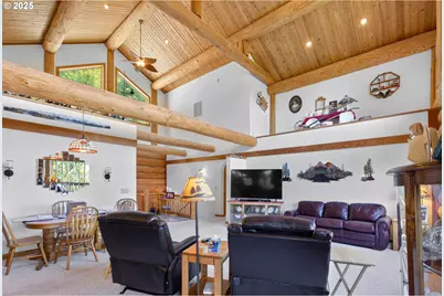 89112 Skyhigh Dr, Springfield, OR 97477 - Photo 13