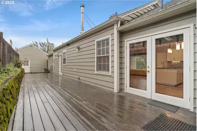 7799 SW Montclair Dr, Portland, OR 97225 - Photo 33