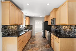 2002 Bloyd St, Kelso, WA 98626 - Photo 21