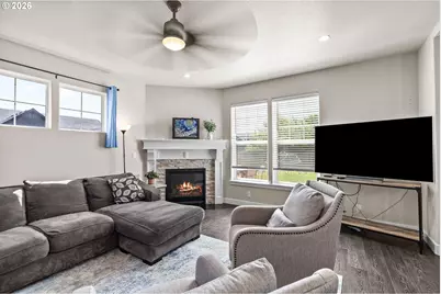 1810 Cedar Brook Dr, Eugene, OR 97402 - Photo 7