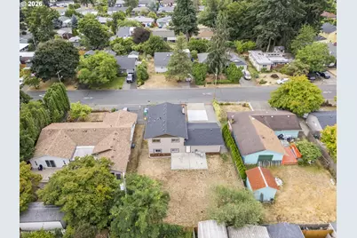 14225 SE Mill St, Portland, OR 97233 - Photo 39