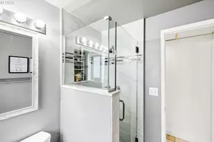 14225 SE Mill St, Portland, OR 97233 - Photo 27