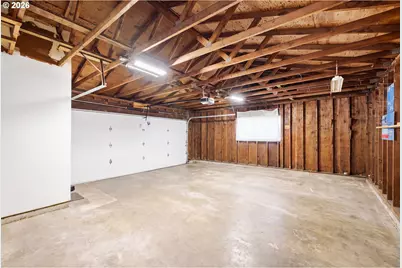 14225 SE Mill St, Portland, OR 97233 - Photo 33