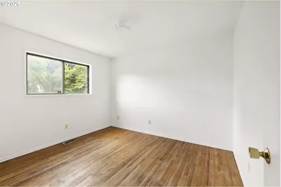 14225 SE Mill St, Portland, OR 97233 - Photo 21