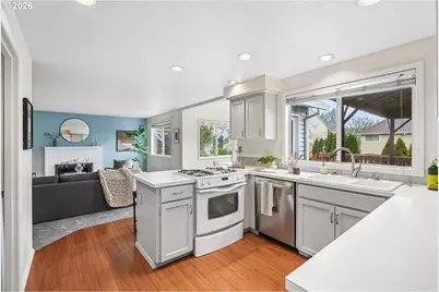 16595 SW Henderson Ct, Beaverton, OR 97007 - Photo 11