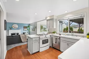 16595 SW Henderson Ct, Beaverton, OR 97007 - Photo 11