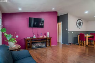 300 S Everest St, Newberg, OR 97132 - Photo 7