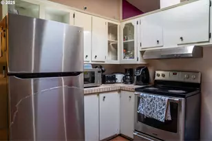 300 S Everest St, Newberg, OR 97132 - Photo 11