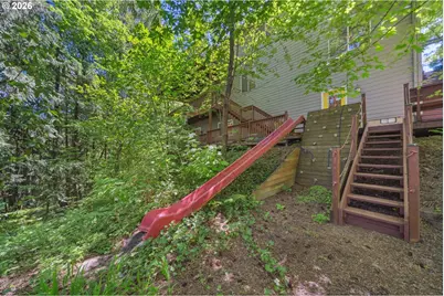 7540 SW Becky Ct, Beaverton, OR 97007 - Photo 37