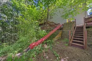 7540 SW Becky Ct, Beaverton, OR 97007 - Photo 37