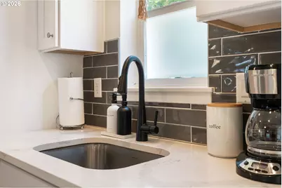 4838 NE 29th Ave, Portland, OR 97211 - Photo 17