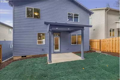 284 NW Mawrcrest Ave, Gresham, OR 97030 - Photo 19