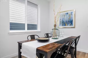 284 NW Mawrcrest Ave, Gresham, OR 97030 - Photo 9