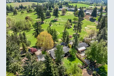 17349 Banyan Ln, Lake Oswego, OR 97034 - Photo 45