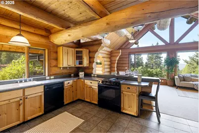 7000 Seven Mile Hill Rd, The Dalles, OR 97058 - Photo 15