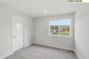 7822 NW Eleanor Ave, Portland, OR 97229 - Photo 11