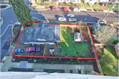 174 NE 4th Ave, Hillsboro, OR 97124 - Photo 5