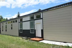 29204 Wallace St, Gold Beach, OR 97444 - Photo 1