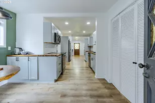 1362 W 11th Ave, Eugene, OR 97402 - Photo 23