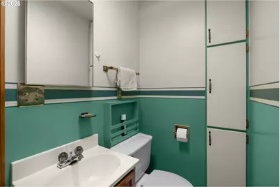 7245 N Macrum Ave, Portland, OR 97203 - Photo 27