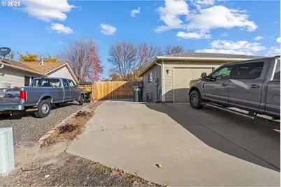 620 W Wren Ave, Hermiston, OR 97838 - Photo 35