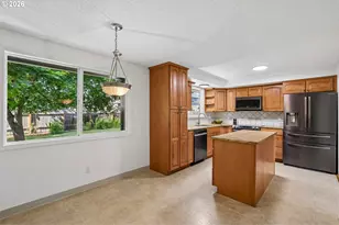 10306 NE 63rd St, Vancouver, WA 98662 - Photo 7