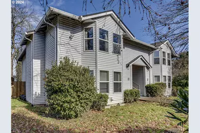 8913 SE Rhone St, Portland, OR 97266 - Photo 1