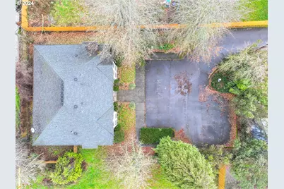 8913 SE Rhone St, Portland, OR 97266 - Photo 35