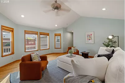 2990 Gilham Rd, Eugene, OR 97408 - Photo 17