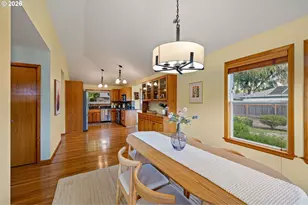 2990 Gilham Rd, Eugene, OR 97408 - Photo 9