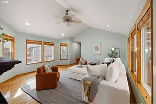 2990 Gilham Rd, Eugene, OR 97408 - Photo 19