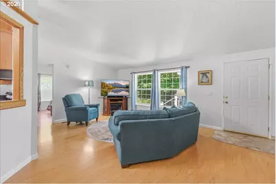 475 E 9th St, Rainier, OR 97048 - Photo 5