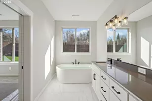 135 E Airedale Ave, La Center, WA 98629 - Photo 13