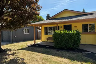435 S 9th St, Saint Helens, OR 97051 - Photo 3