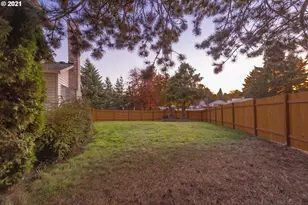 16121 NE San Rafael St, Portland, OR 97230 - Photo 31