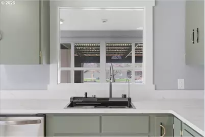 28411 Liberty Rd, Sweet Home, OR 97386 - Photo 23