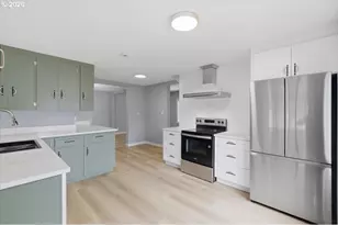 28411 Liberty Rd, Sweet Home, OR 97386 - Photo 21