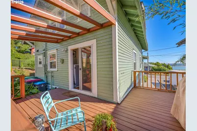683 Florence Ave, Astoria, OR 97103 - Photo 41
