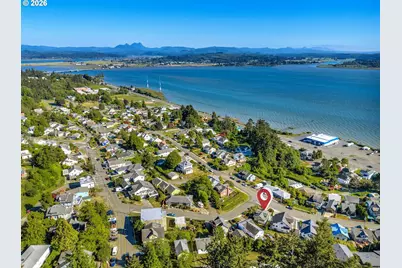 683 Florence Ave, Astoria, OR 97103 - Photo 43