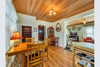 683 Florence Ave, Astoria, OR 97103 - Photo 23