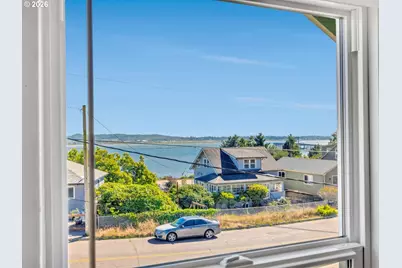 683 Florence Ave, Astoria, OR 97103 - Photo 29