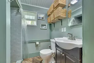 683 Florence Ave, Astoria, OR 97103 - Photo 25