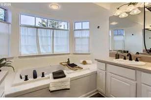 11369 SW Sycamore Pl, Portland, OR 97223 - Photo 13