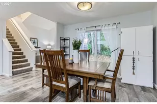 11369 SW Sycamore Pl, Portland, OR 97223 - Photo 7