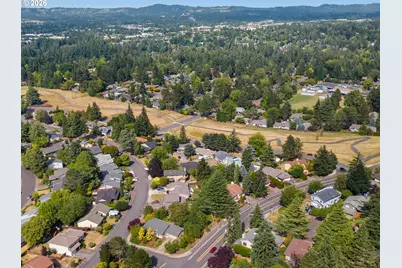 6127 SW 161st Pl, Beaverton, OR 97007 - Photo 47