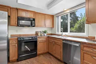 6127 SW 161st Pl, Beaverton, OR 97007 - Photo 17
