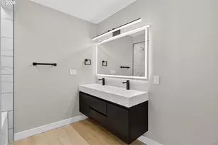 5609 NE 32nd Ave, Portland, OR 97211 - Photo 25